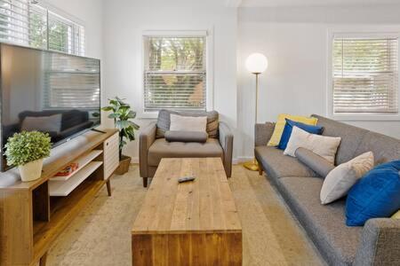 Hot Tub Home By The Bay - 4Bd 2Ba Atlantic Stadt Exterior foto